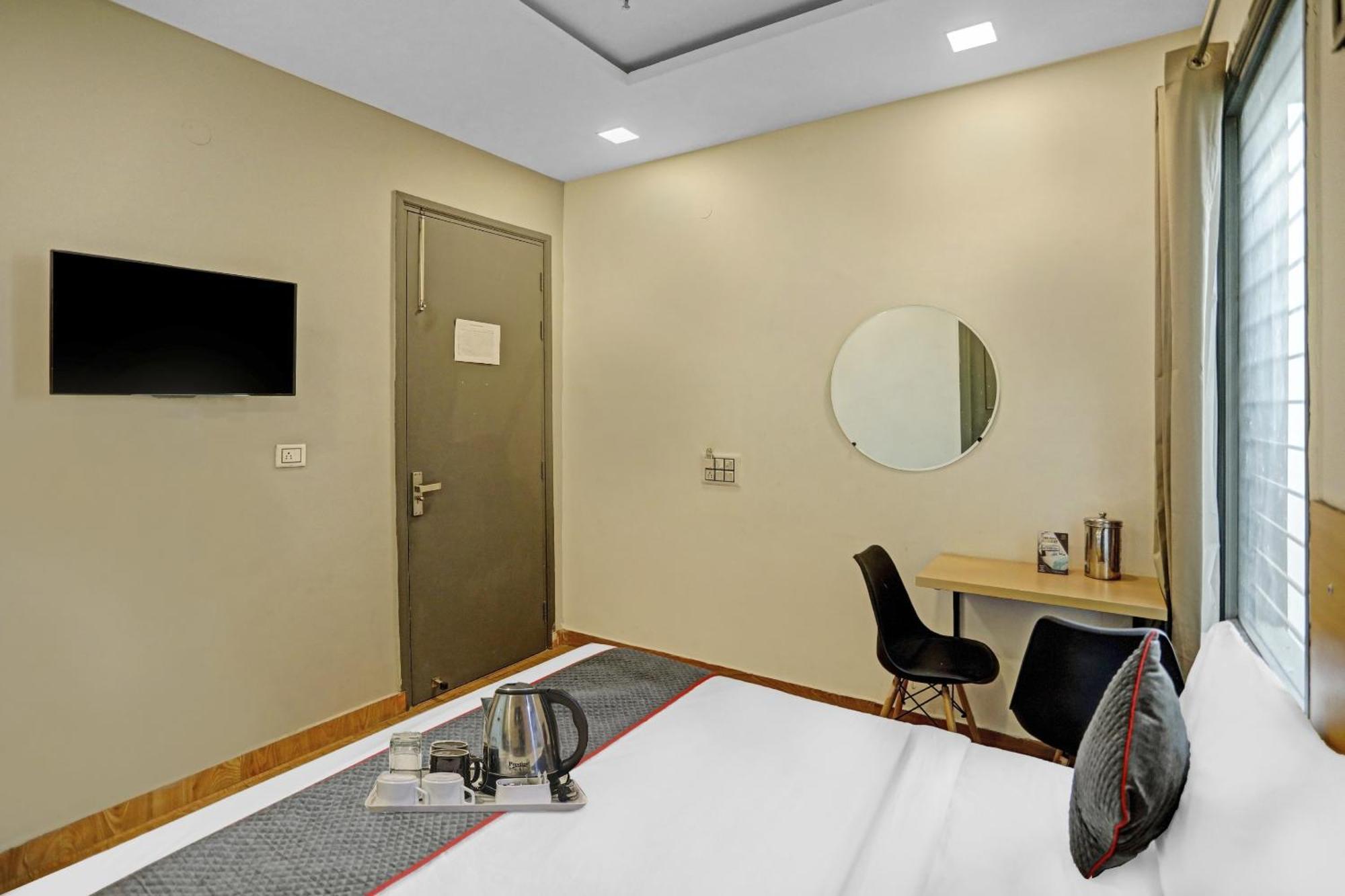 Hotel Super Townhouse Mannat Rohini 16 Delhi  Exterior foto