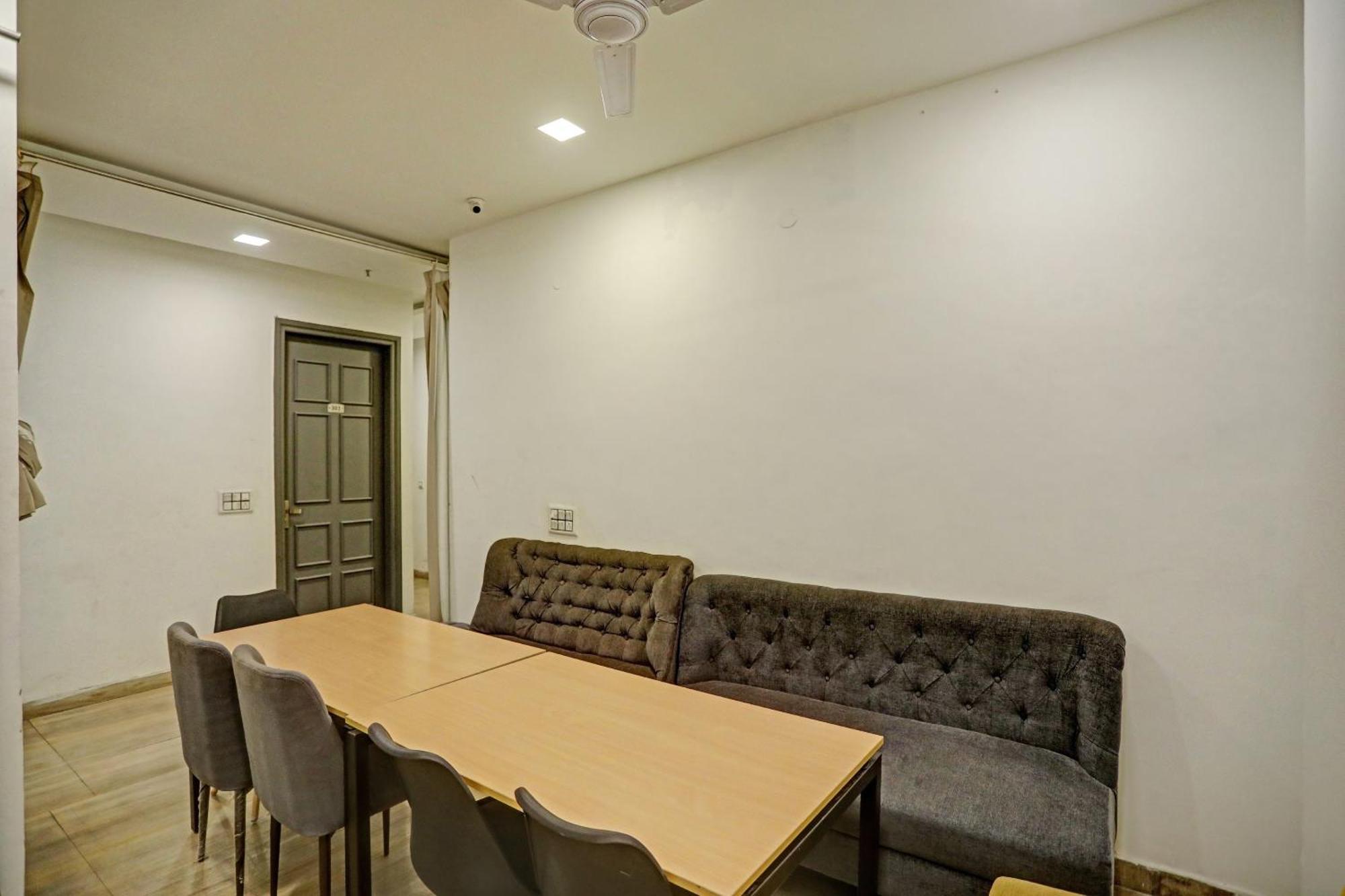 Hotel Super Townhouse Mannat Rohini 16 Delhi  Exterior foto