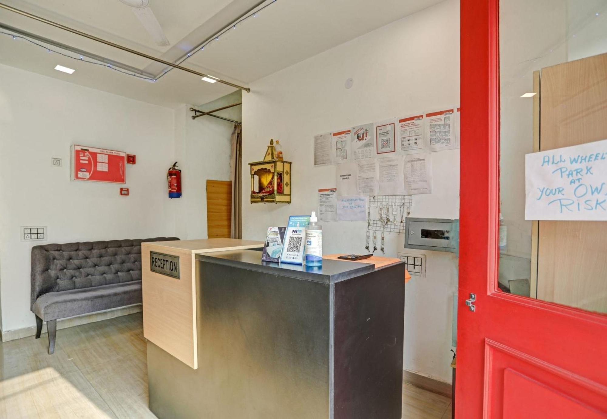 Hotel Super Townhouse Mannat Rohini 16 Delhi  Exterior foto