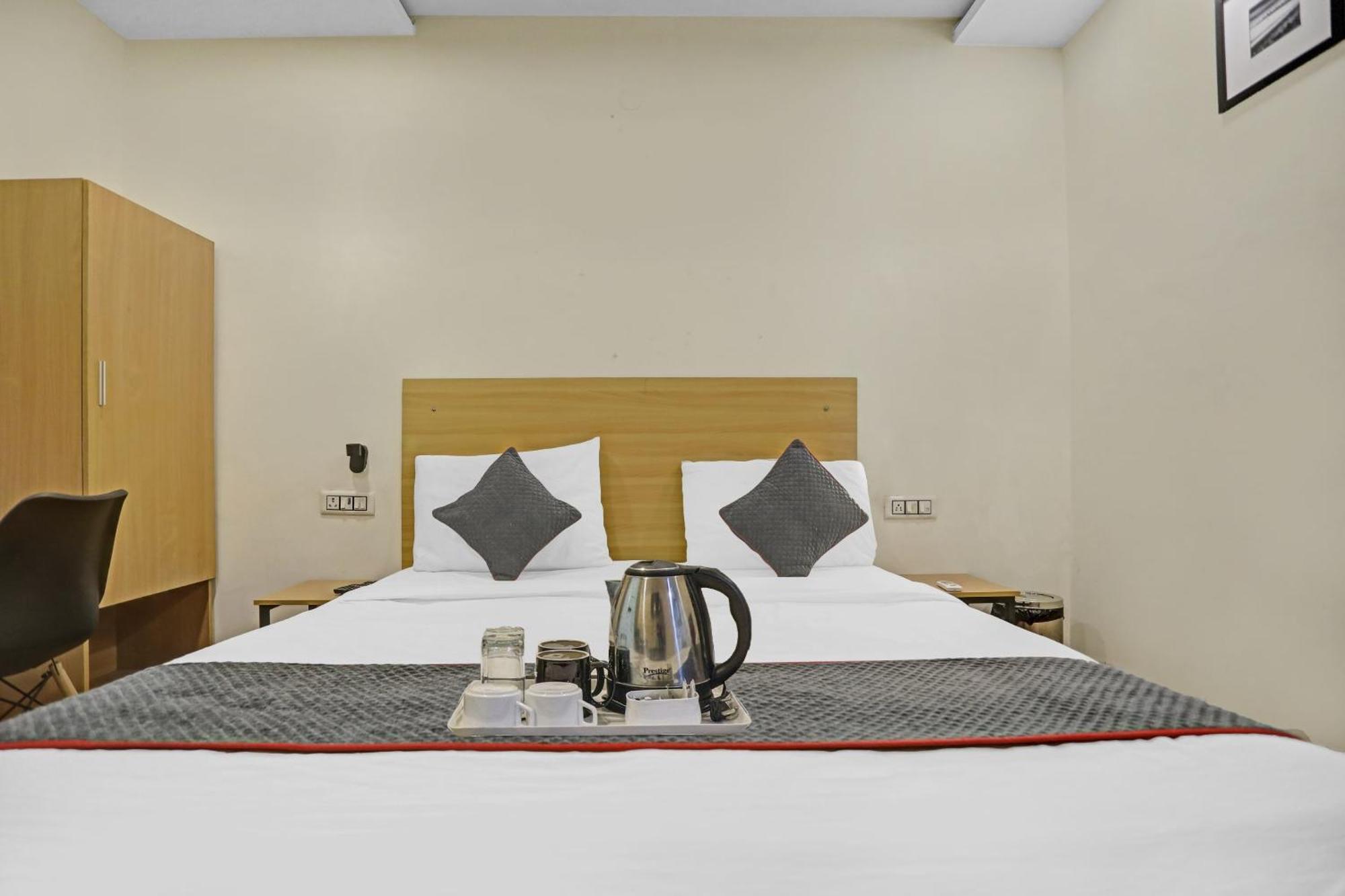 Hotel Super Townhouse Mannat Rohini 16 Delhi  Exterior foto